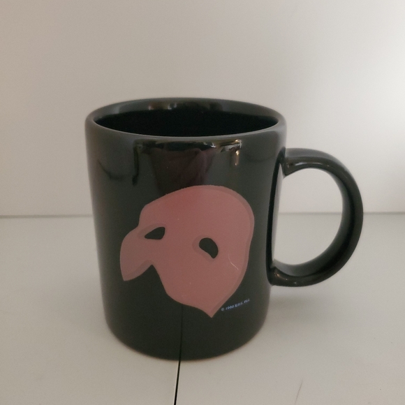 Vintage Phantom of the Opera Black Coffee Mug 1986 - Picture 1 of 11